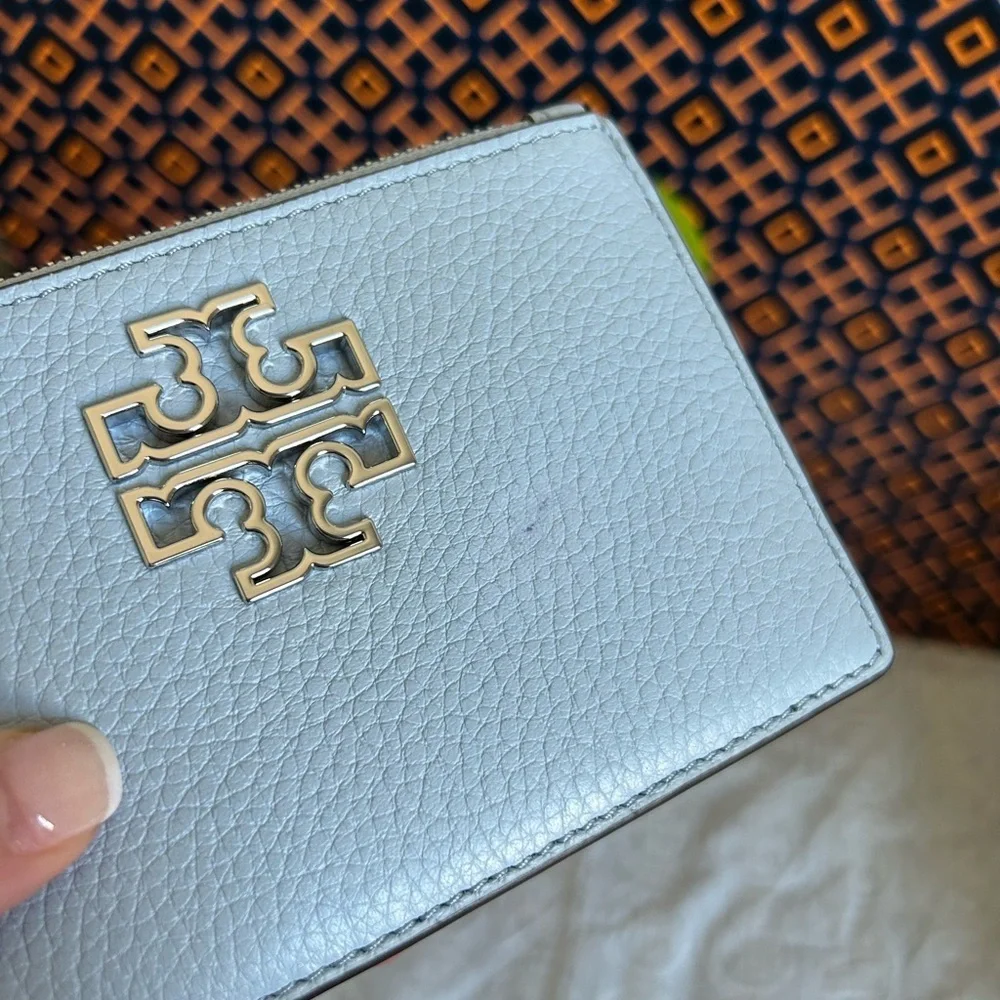 Tory Burch Britten Zip Card Case Mini Wallet Blue Mist Silver Light Blue